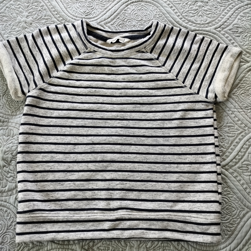 2/$30 Abercrombie Cropped Nautical Womens Sweatshirt‎ Size  S Striped Coastal